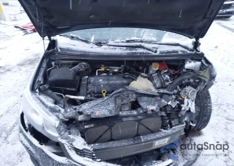 2017 Chevrolet Sonic Lt Auto z USA, uszkodzony, nr VIN 1G1JD6SH4H4114174